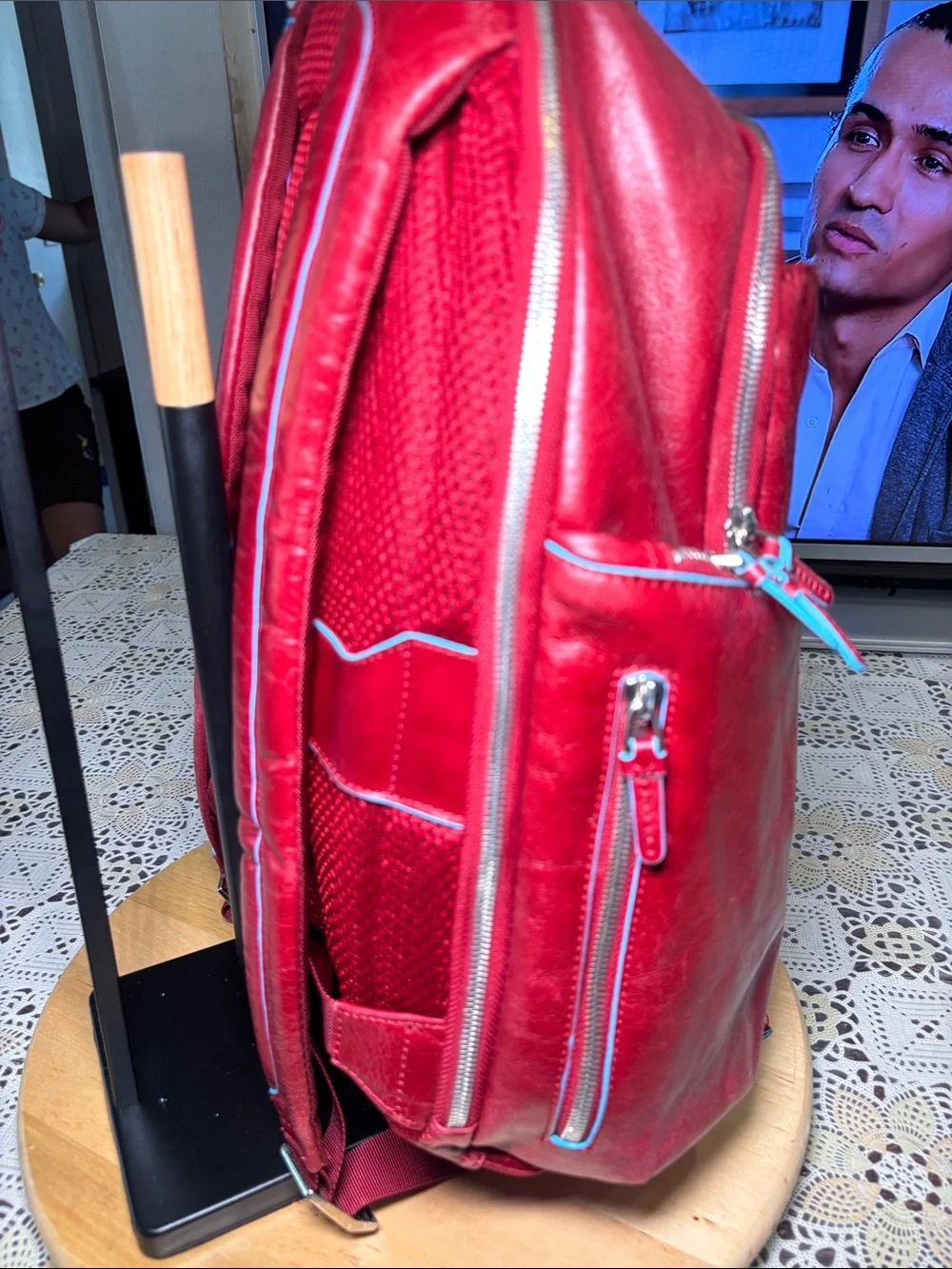 PIQUADRO Red burgundy Leather Stylish men stile Business excellent condition